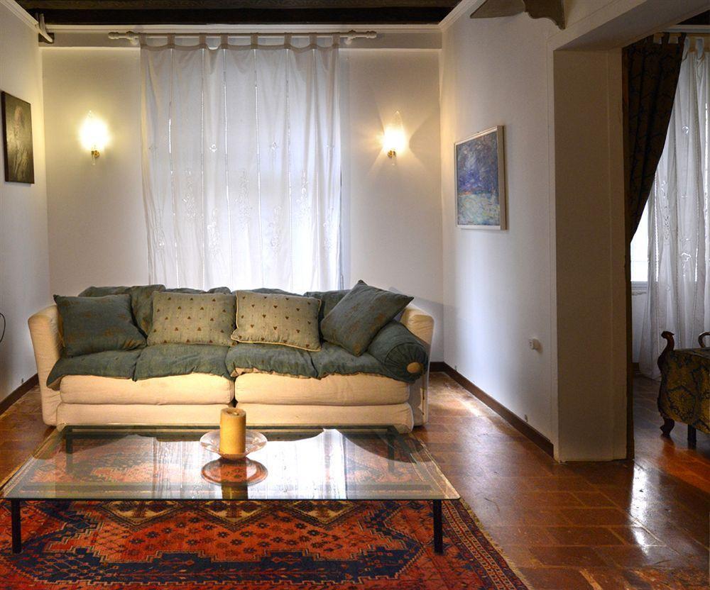 Appartamento Garden Ca' Rezzonico Venedik Dış mekan fotoğraf