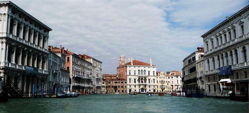 Appartamento Garden Ca' Rezzonico Venedik Dış mekan fotoğraf